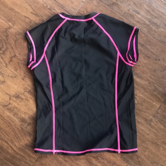 Swim Shirt Rashguard - Picture 2 of 5